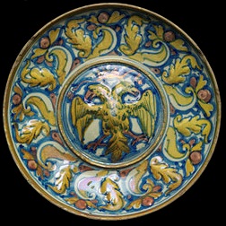 ‘Dish’ from Gubbio (Italy), circa 1530-1540. Victoria and Albert Museum, 2013 (museum number C.55-1923).