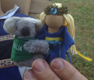 Mini-Queen Cassandra of Caid puppet with a drop bear at Pennsic War 42