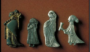 Figure 3: Four valkyrie pendants from grave finds in Sweden, published by Historiska, last accessed December 2014.